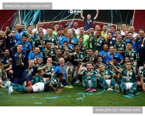 绿巨人之怒与桑巴旋风:帕尔梅拉斯与庞特普雷塔的绿茵史诗